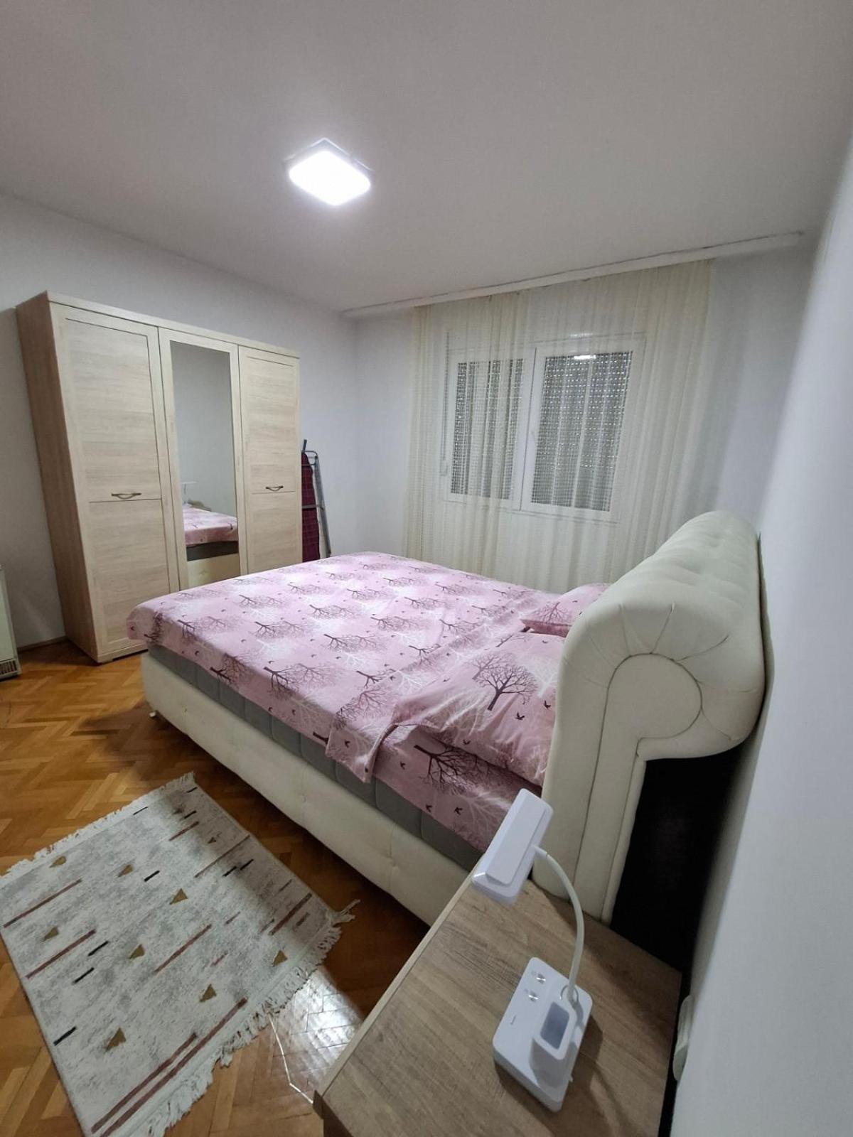 Apartment Vuk Podgorica Buitenkant foto